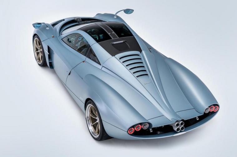 Pagani Huayra Codalunga
