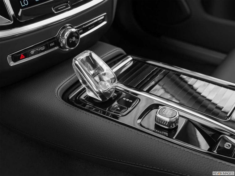 2023 Volvo S60 Recharge