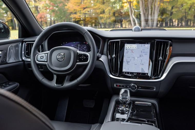 2023 Volvo S60 Recharge