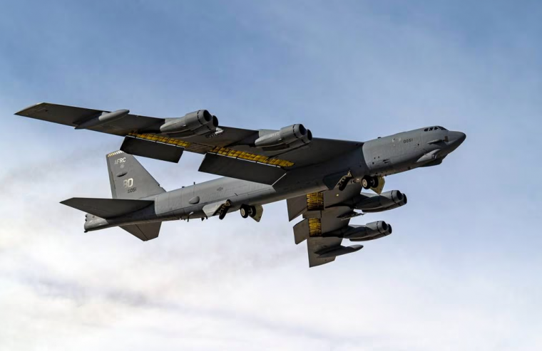 B-52 Stratofortress 