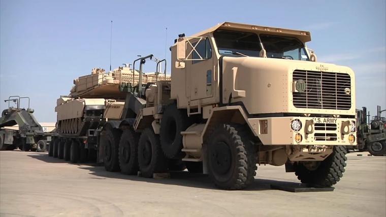 Oshkosh M1070