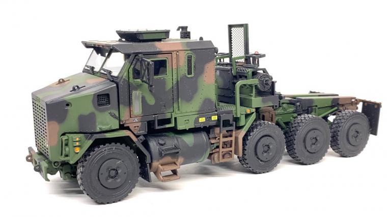 Oshkosh M1070