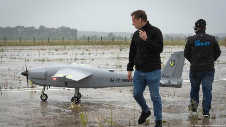 Ukrjet UJ-22