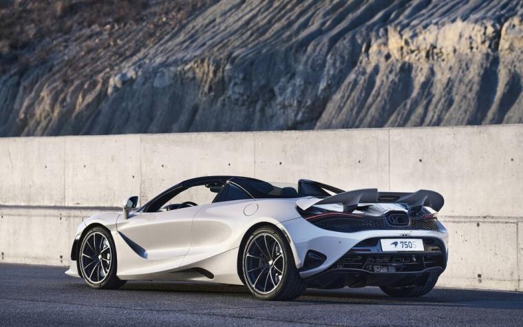 2024 McLaren 750S