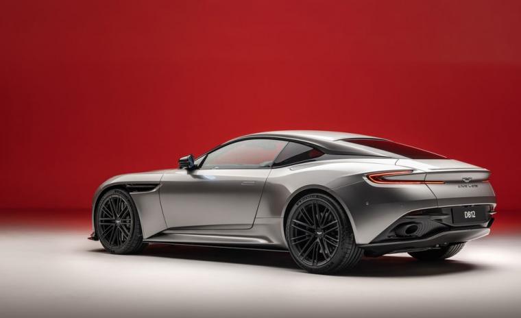 2024 Aston Martin DB12