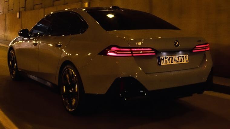 BMW i5
