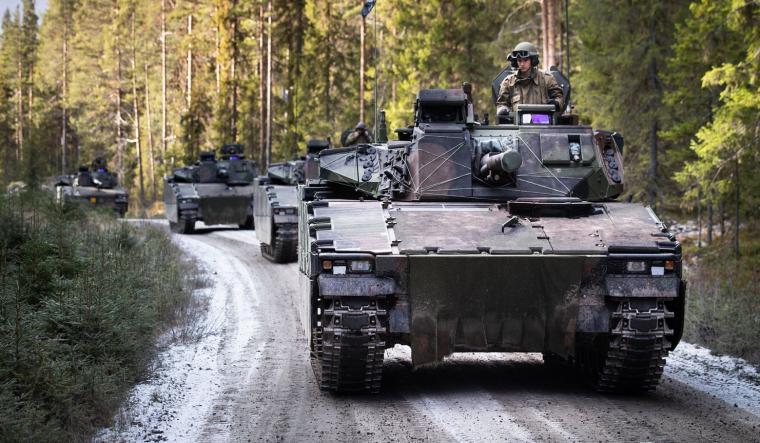 CV90