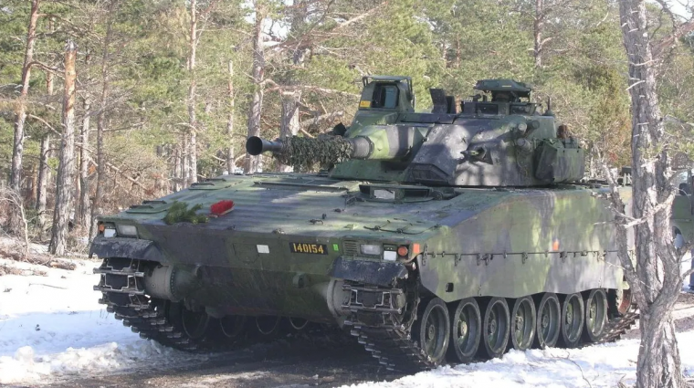 CV90