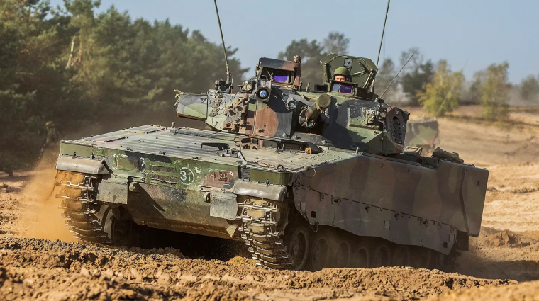 CV90