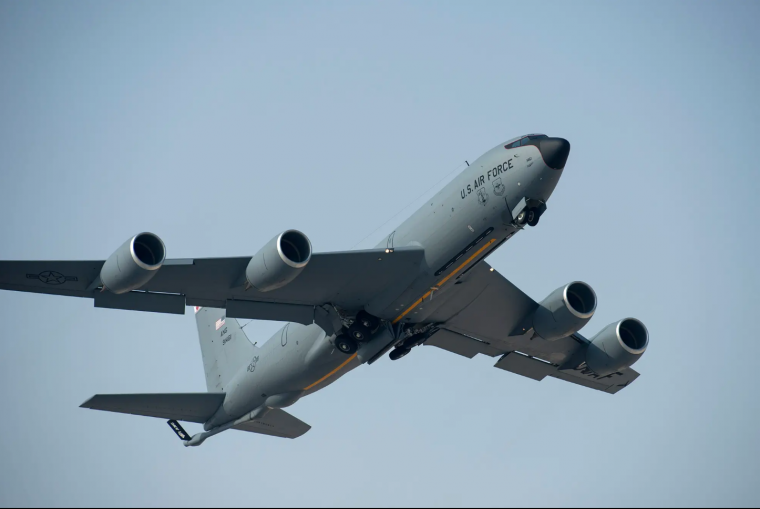 KC-135 Stratotanker