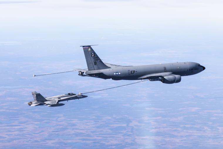 KC-135 Stratotanker