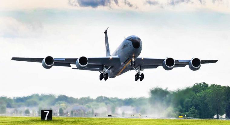 KC-135 Stratotanker