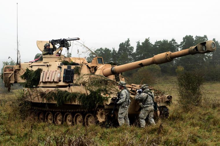 M109A6 Paladin 