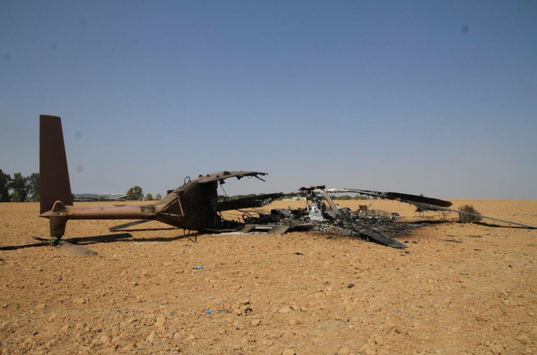 κατεστραμμένο ισραηλινό ελικόπτερο CH-53 Yasur από αντιαρματικό πύραυλο της Χαμάς