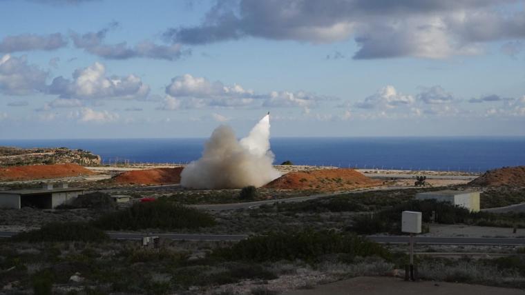 Δικέφαλος Αετός-25