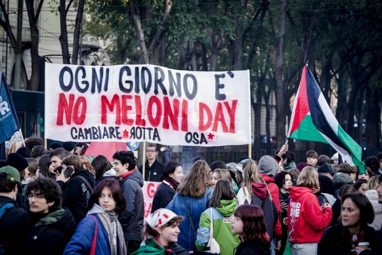 Διαδήλωση στην Ιταλία για Μελόνι