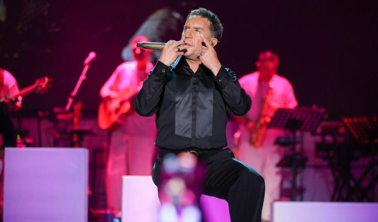 Μπουζούκια - Μαζωνάκης