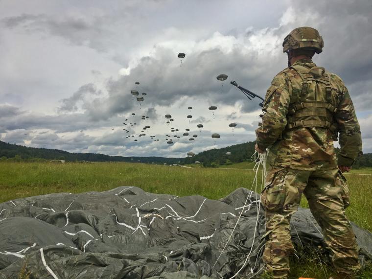 Αλεξίπτωτα Ελλάδα