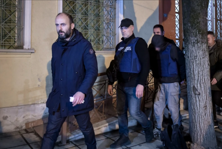 16χρονος φερόμενος ως δολοφόνος