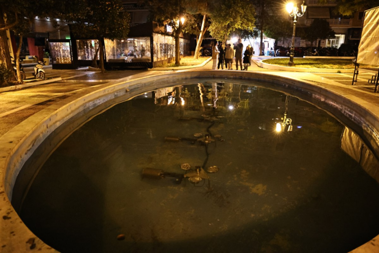 Συντριβάνι Καλλιθέας