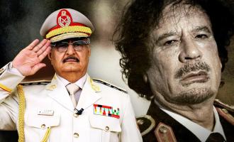 Χαφτάρ, Καντάφι