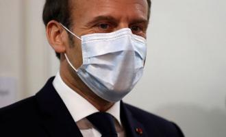 Μακρόν μάσκα