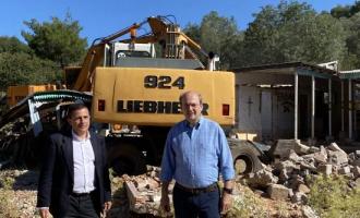 κατεδαφίσεις στη Μάνδρα