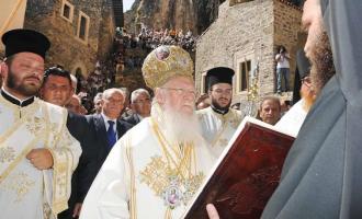 Δεκαπενταύγουστος του 2010 στη Παναγία Σουμελά