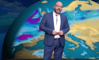 Σάκης Αρναούτογλου