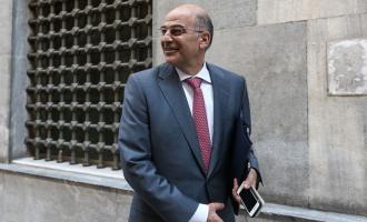 Δένδιας