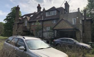 έπαυλη Θάνου Ταχμιντζή