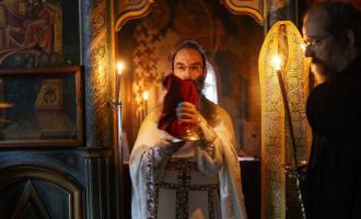 Θεία Μετάληψις