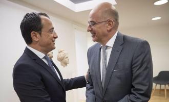 Δένδιας Χριστοδουλίδης