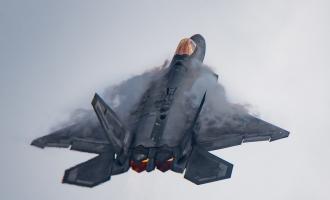 F-22 Raptor 