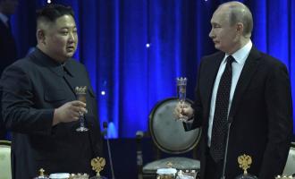 Βλαντιμίρ Πούτιν και Κιμ Γιονγκ Ουν