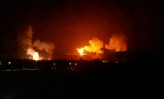 αεροπορικές επιδρομές ΗΠΑ-Βρετανίας κατά στόχων στην Υεμένη