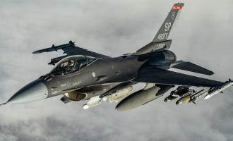 F-16 Fighting Falcon