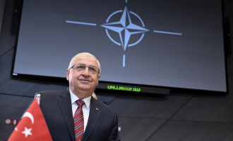 Γιασάρ Γκιουλέρ