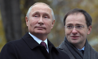 Μεντίνσκι πούτιν