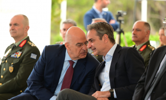 Δένδιας - Μητσοτάκης 