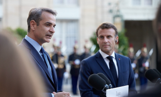 Μητσοτακης - Μακρόν