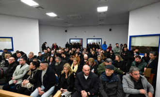 Δίκη τεμπών