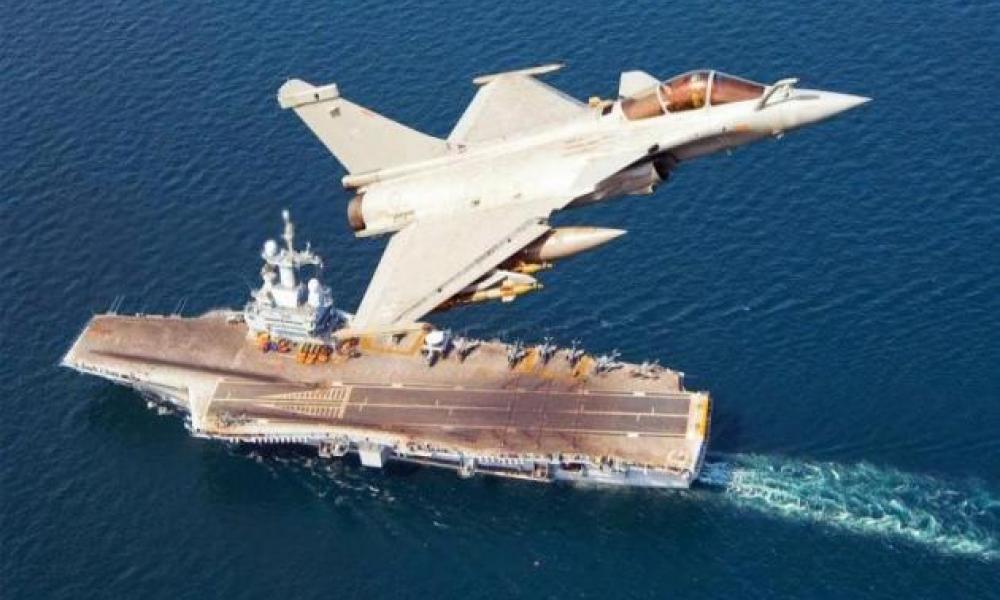 Porte Avion Queen Elizabeth Vs Charles De Gaulle Charles de Gaulle: Αυτός είναι ο πραγματικός λόγος πίσω από την