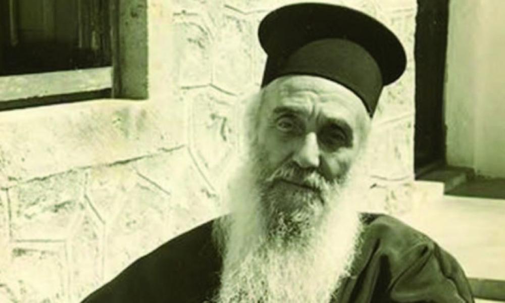 Αποτέλεσμα εικόνας για Όσιος Αμφιλόχιος Μακρής: "Ο άνθρωπος που δεν έχει Χριστό τα βλέπει όλα δύσκολα και σκοτεινά"