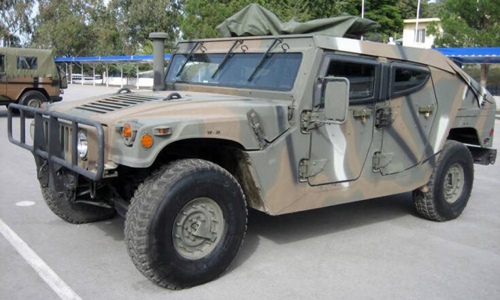 Το θηριώδες Hummer του Δ’ Σώματος Στρατού που θωρακίζει τα σύνορά μας