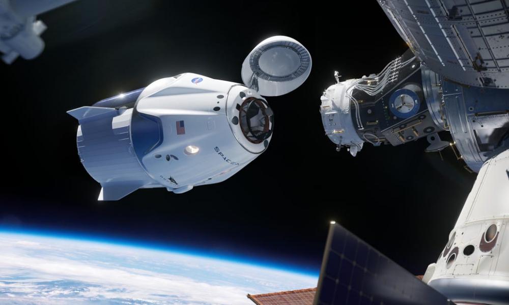 Dragon Endeavour SpaceX