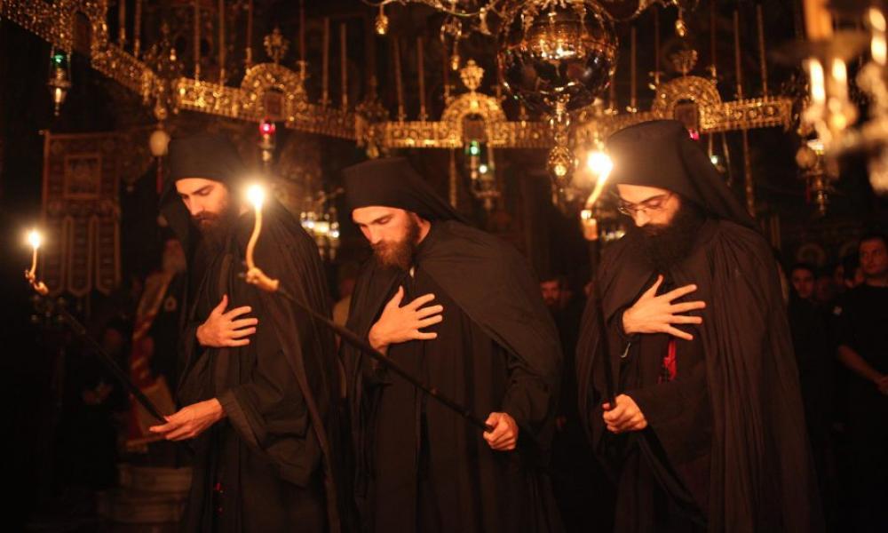 μοναχοί στο Άγιο Όρος