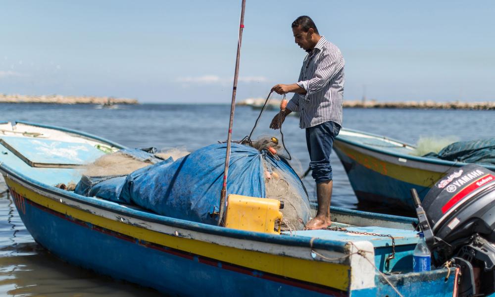 παλαιστίνιος ψαράς