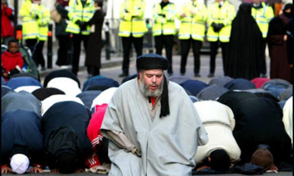 Μέχρι το 2060 η Ευρώπη θα προσκυνάει το Ισλάμ