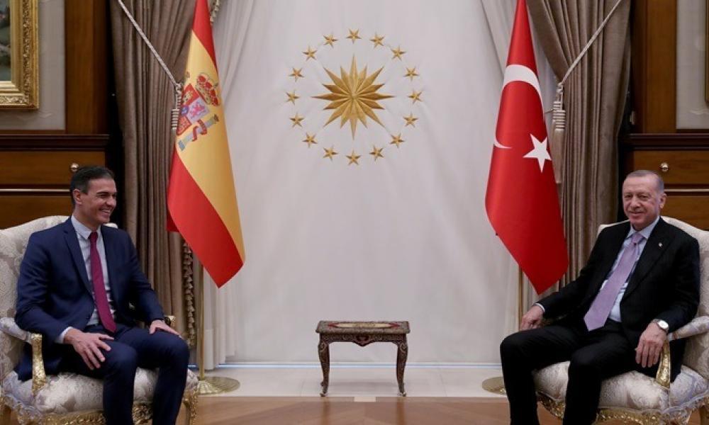 Ισπανική εκδίκηση για το "κόψιμο" των φρεγατών από την Ελλάδα η ναυπήγηση αεροπλανοφόρου για την Τουρκία;